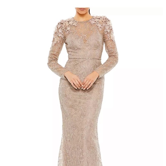 Mac Duggal embellished shoulder dress - Picture 4 of 4